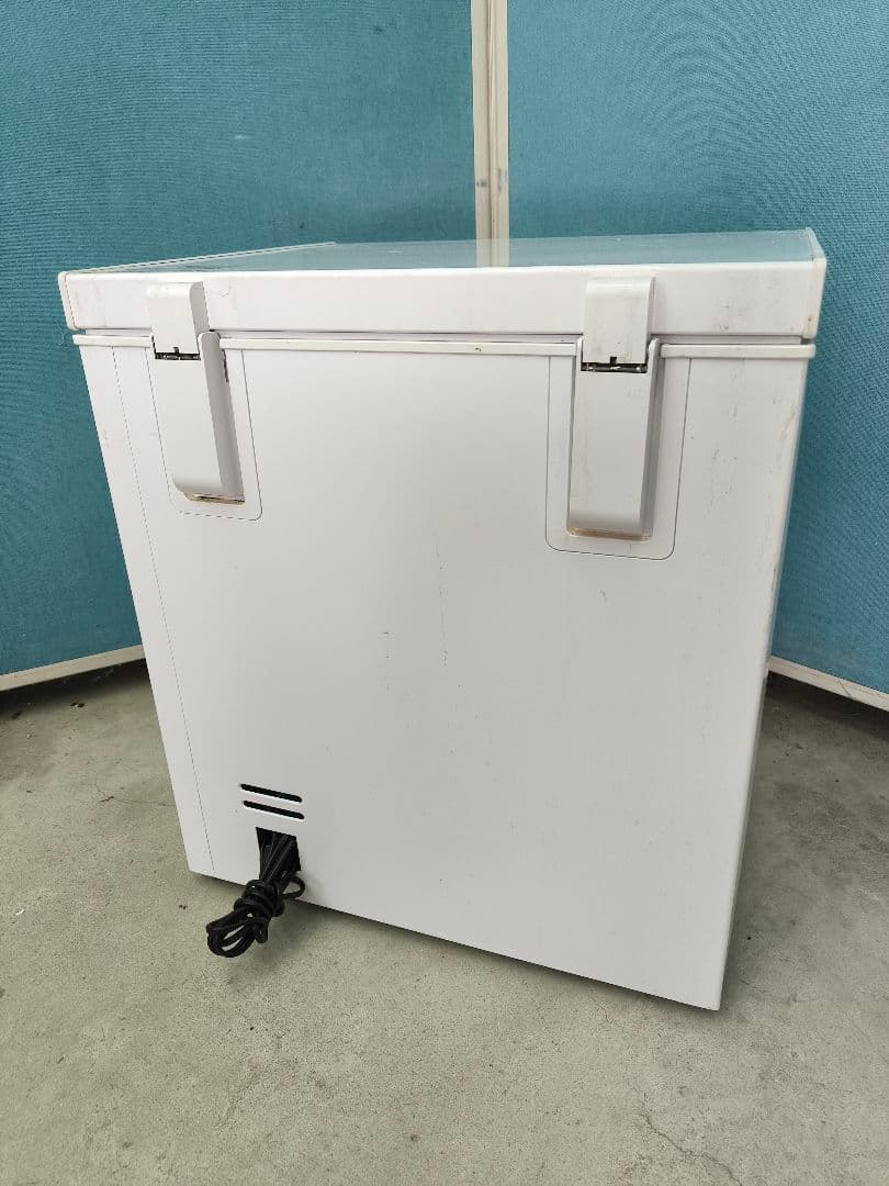 2023年製　山善　セカンド冷凍庫 上開き 66L ロータイプ YF-C70