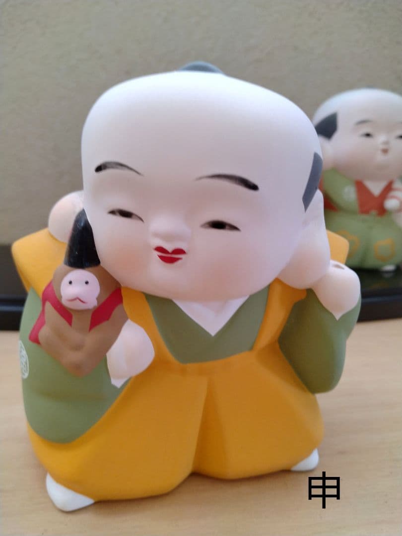干支、縁起物福助人形十二個勢揃い、日本製陶器