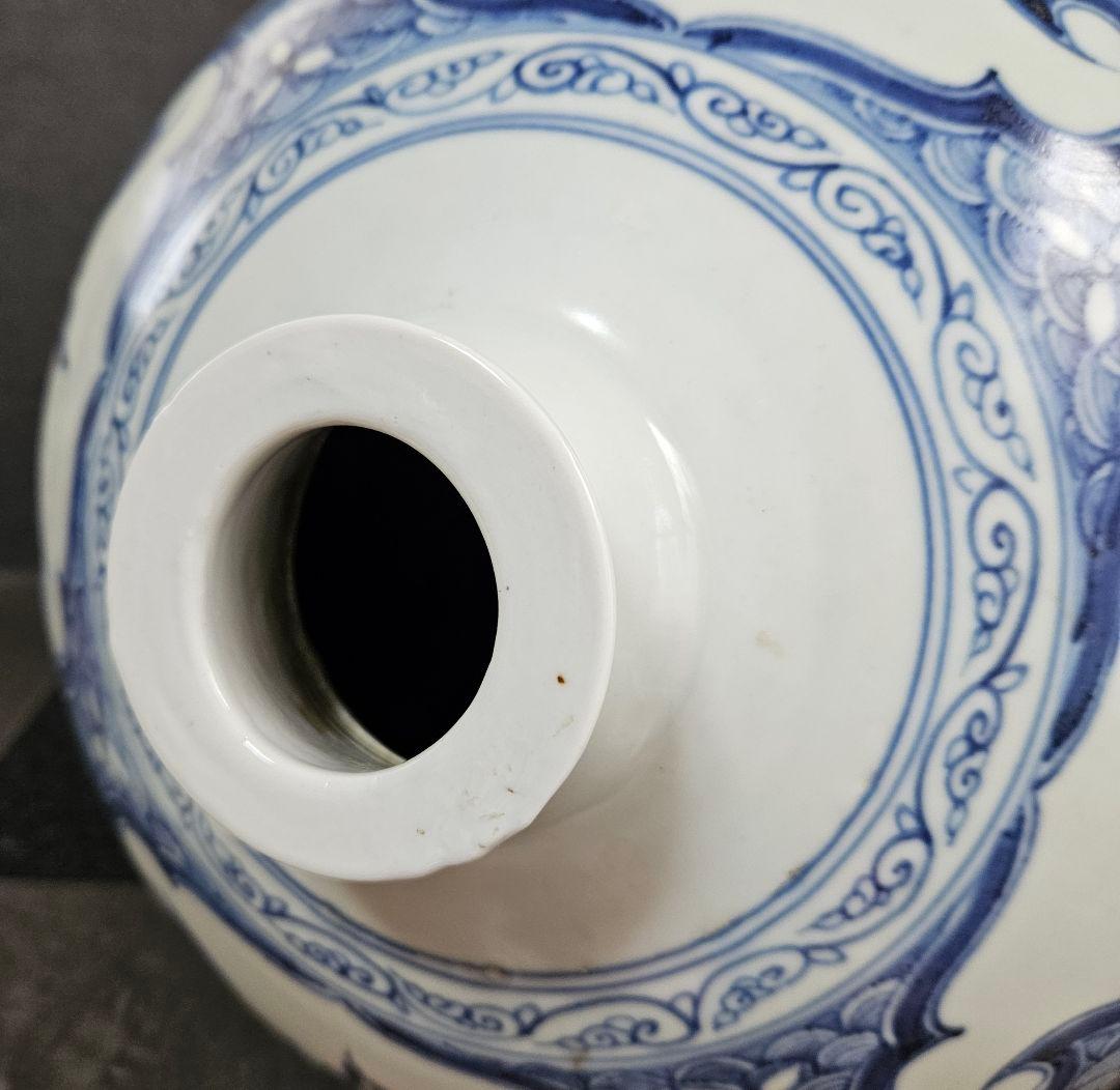 中国美術品　景徳鎮　元時代～明時代　青華　辰砂　陽刻浮彫細工　元染付写し　大梅瓶