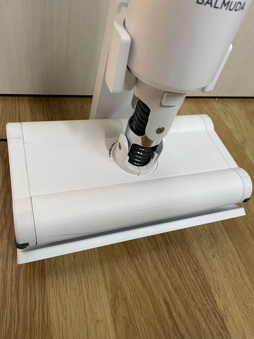 バルミューダ　THE CLEANER ホワイト　BALMUDA