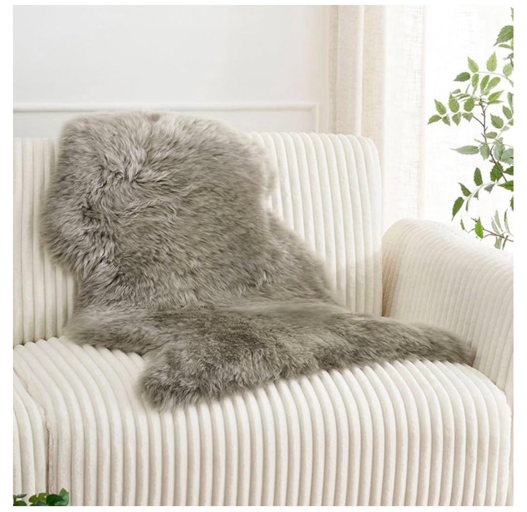 オーストラリア産 天然ムートン ムートンラグ 天然羊毛100%(2匹分)