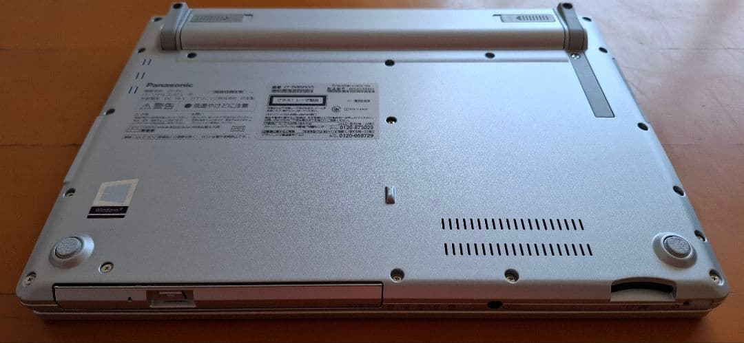 PanasonicレッツノートCFSV8DVDMulti CF-SV8SFKVS