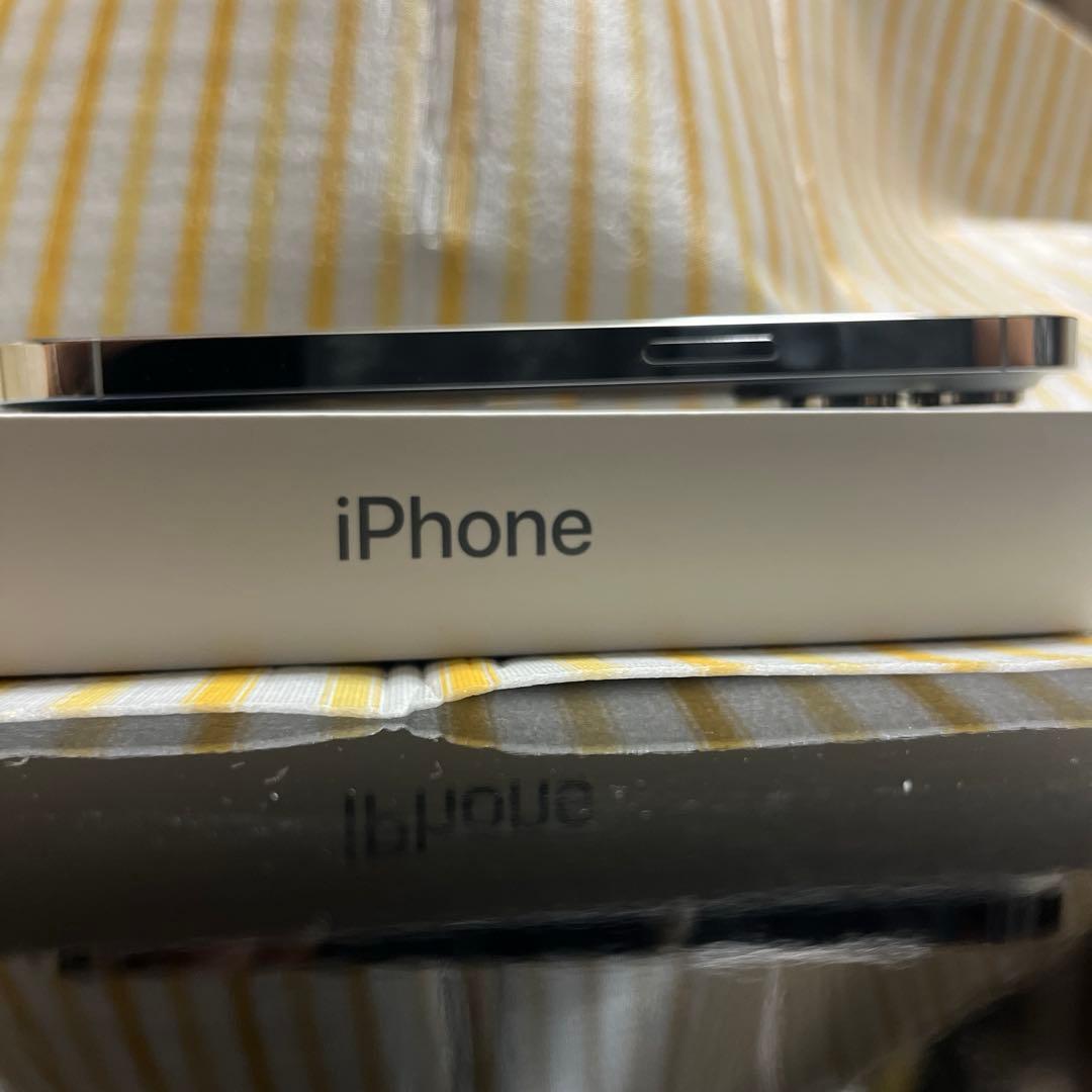 スマートフォン本体 Apple iPhone 14Pro 256G
