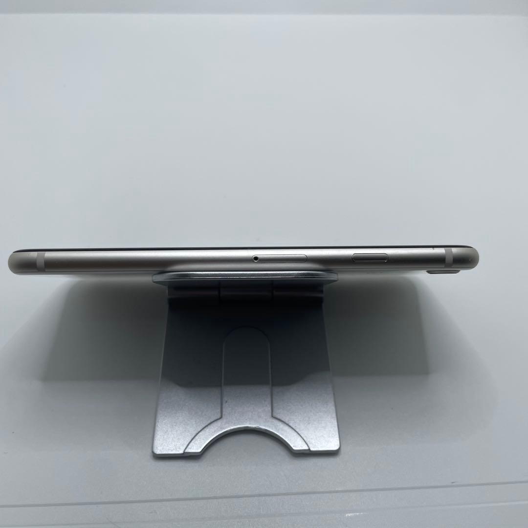 【格安美品】iPhone SE3 128GB simフリー本体 353