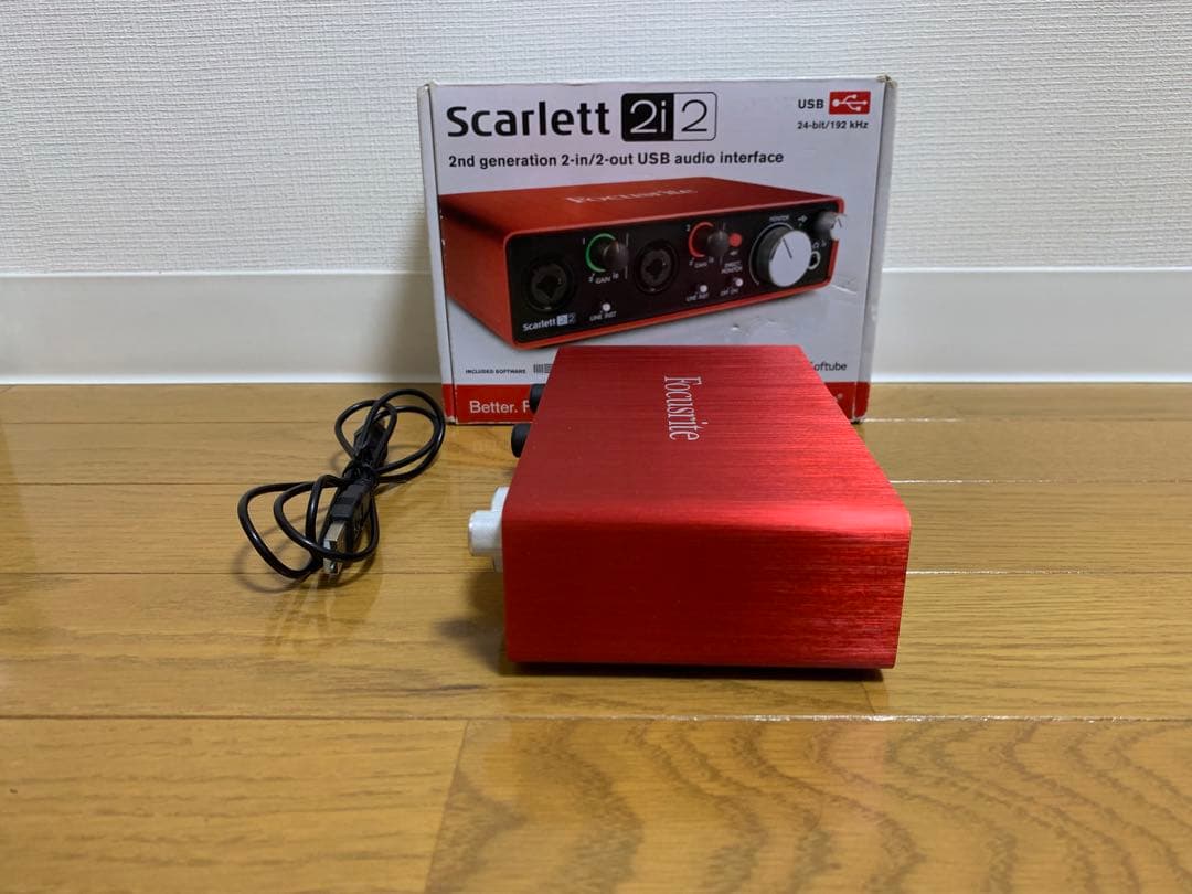 Focusrite | Scarlett 2i2 オーディオインターフェース