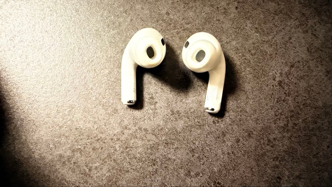 【美品】Apple AirPods Pro第2世代 本体【正規品】