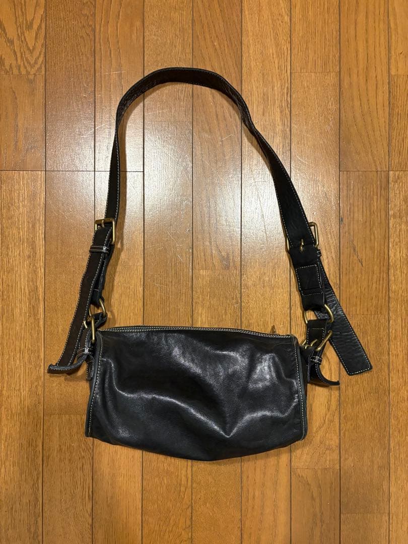 ヴィヴィアンウエストウッド ショルダーバッグ アコード筒型 オーブ型