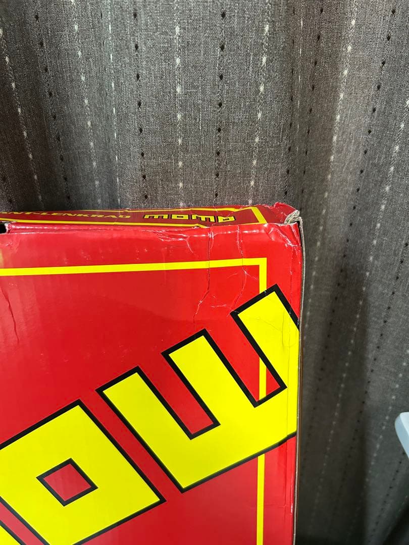 momo ステアリング 本体 銀 35π 新品未使用