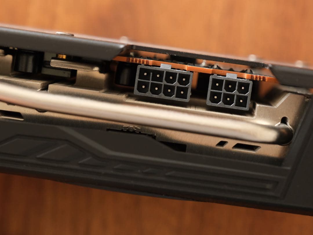 グラフィックボード・グラボ・ビデオカード SAPPHIRE PULSE RADEON RX 5700 8G GDDR6