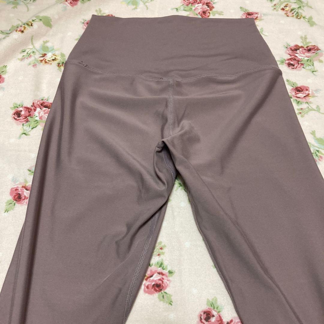 イージーヨガ ヨガレギンス トレンカ M