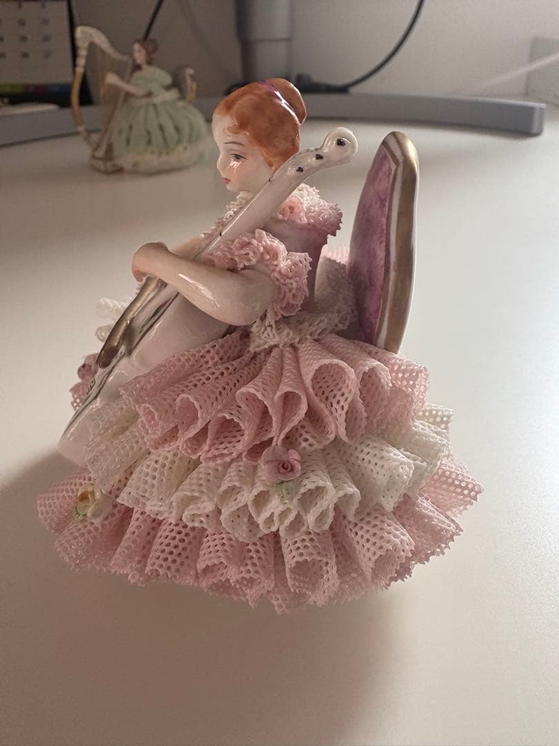 Irish Dresden アイリッシュドレスデン　レース陶器人形2体セット