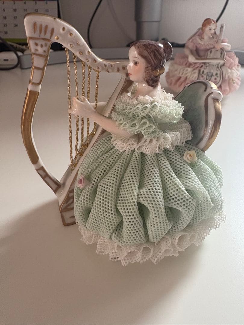 Irish Dresden アイリッシュドレスデン　レース陶器人形2体セット