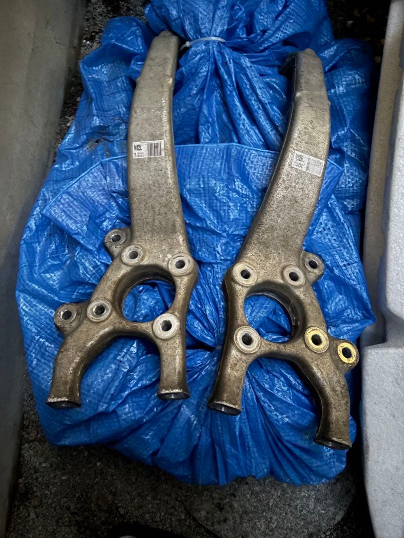 クラウン純正ナックル