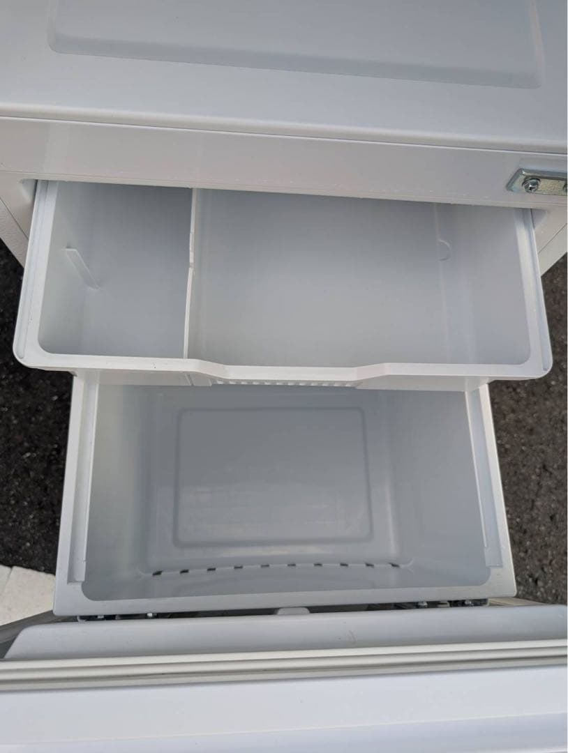 ＊東京都付近取引限定＊美品　ハイセンス　135L冷蔵庫　2022年式　ホワイト