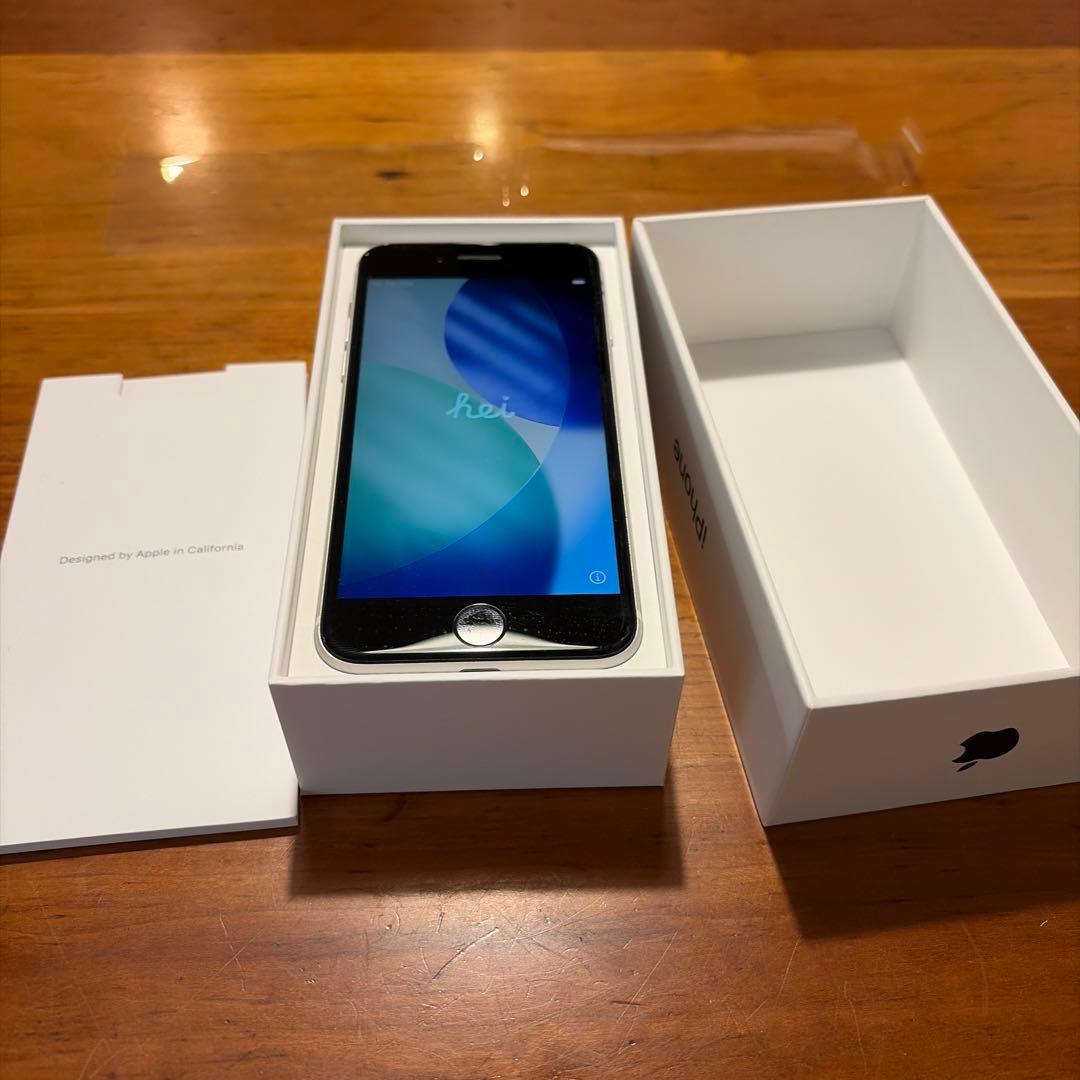 iPhone SE2 ホワイト128GB本体 バッテリー98% SIMフリー