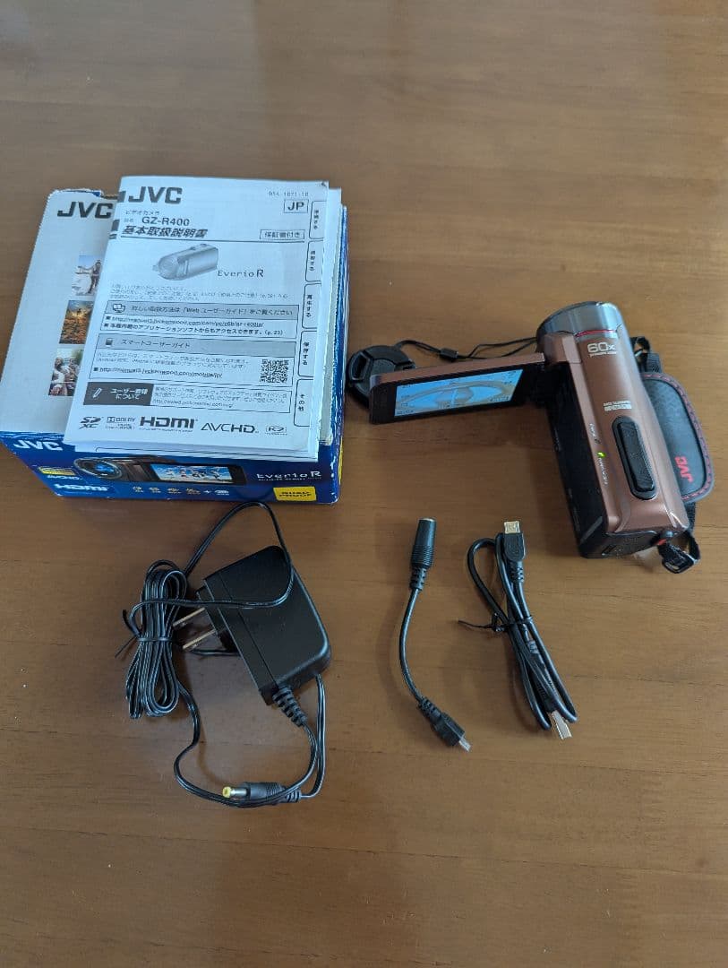 JVCケンウッド ビデオカメラ Everio GZ-R400