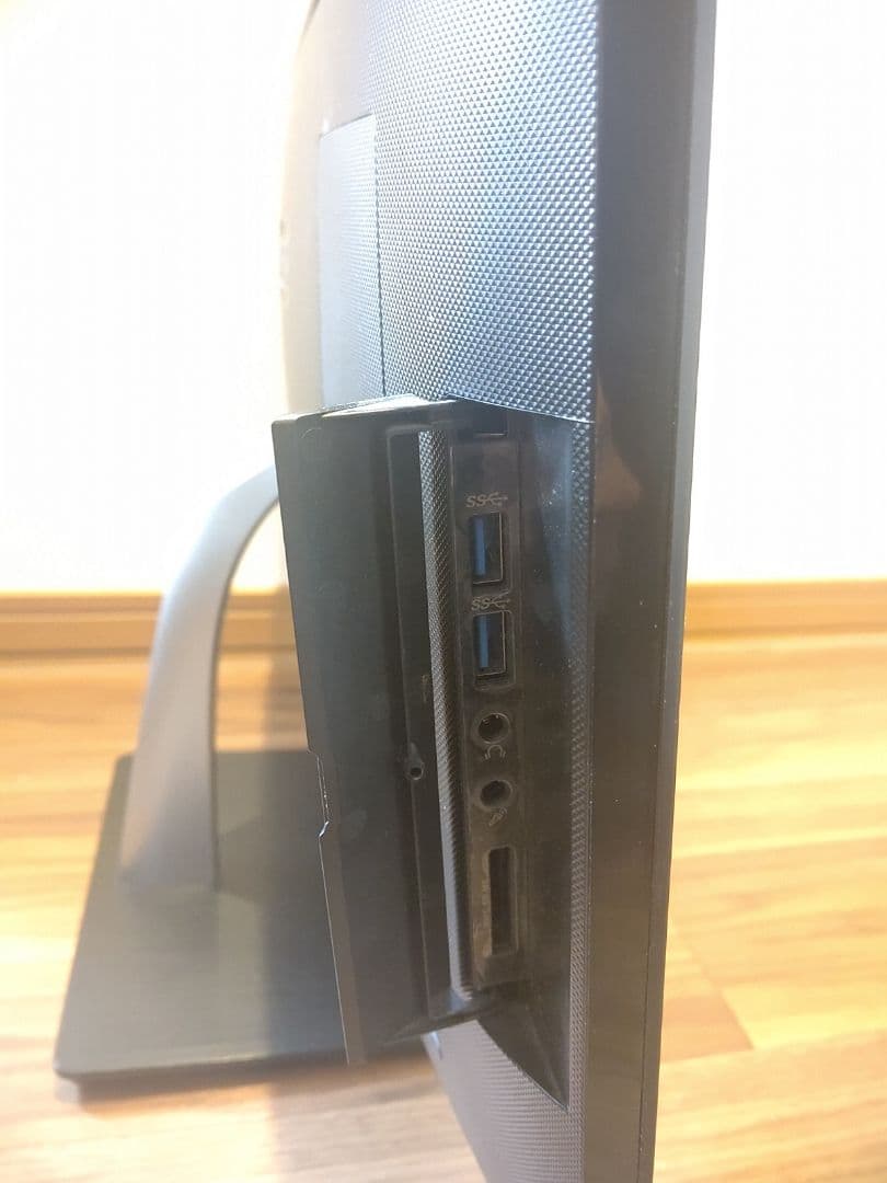 ASUS Core i5 メモリ8GB SSD240GB 一体型PC