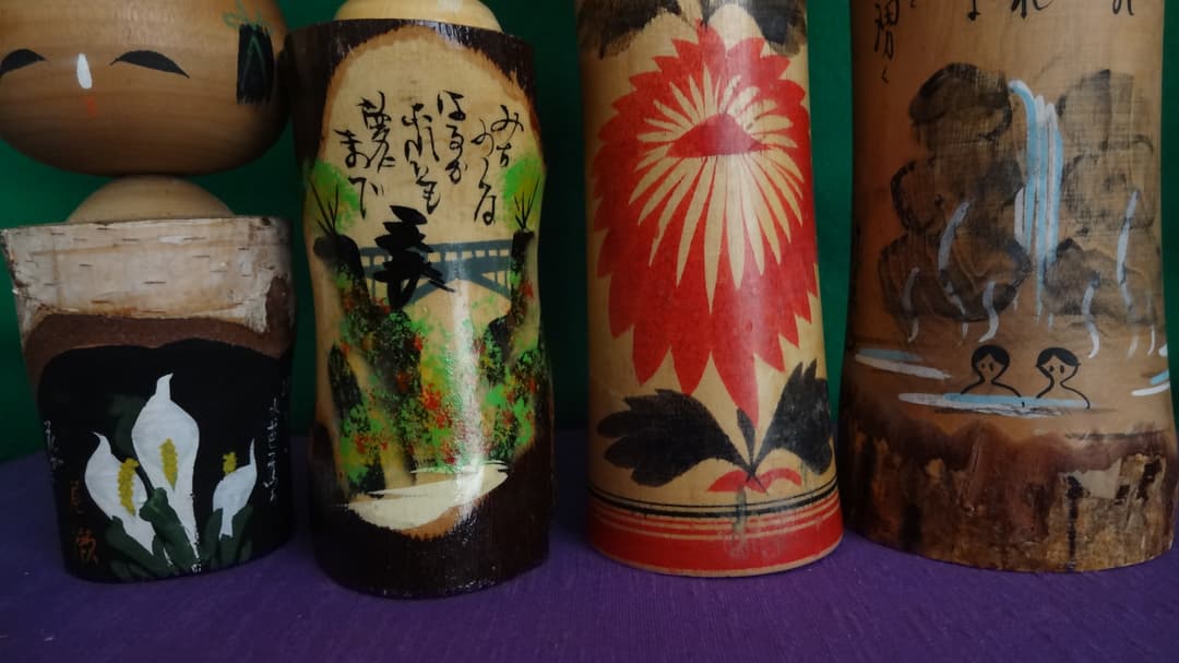 こけし 宮城県（ 作並・仙台・鳴子 ）群馬県（ 尾瀬 ）作者印有 日本伝統工芸品