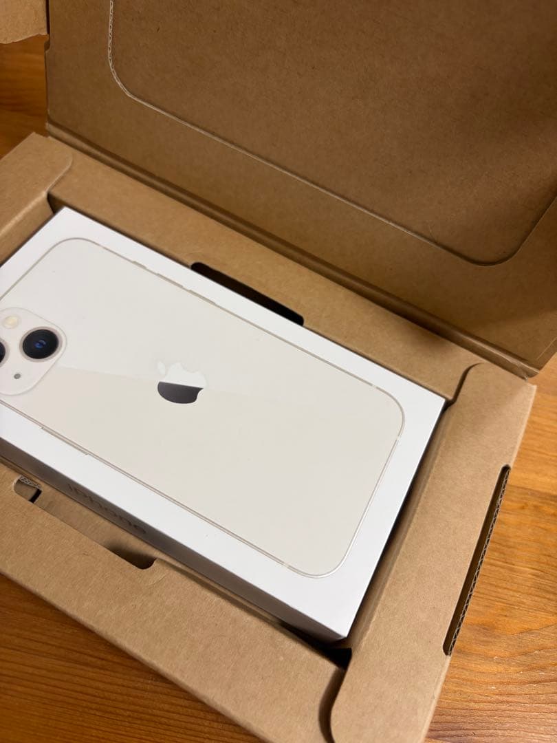 即発送！iPhone13美品　SIMフリー