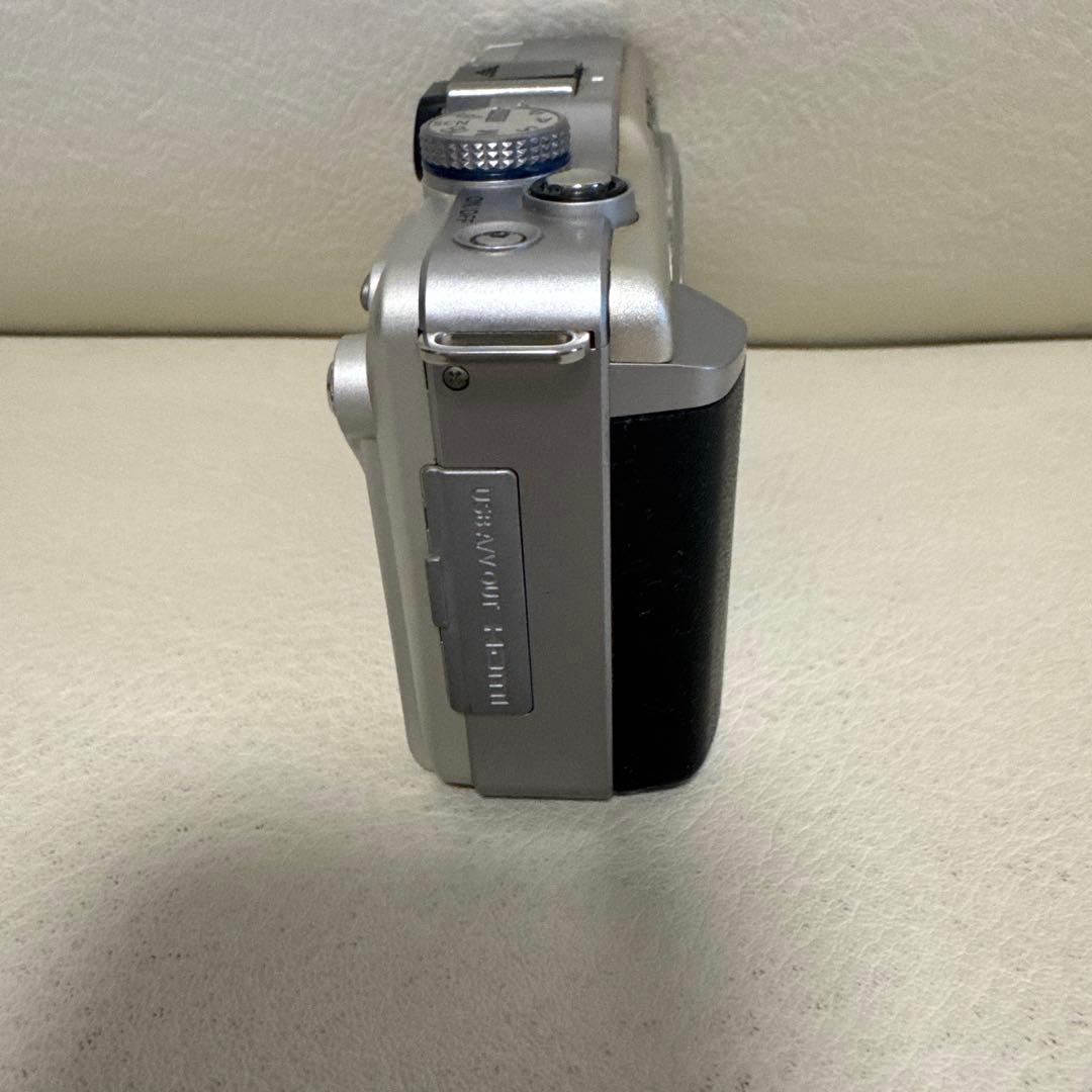 【匿名配送】ミラーレス一眼OLYMPUS E-PL1シルバー