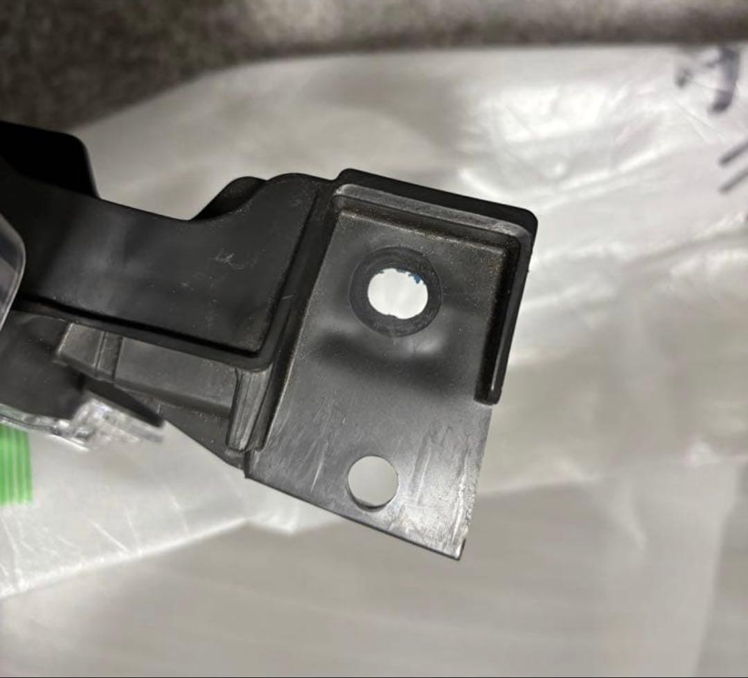 DAIHATSU TAFT 純正グリル、ヘッドライト