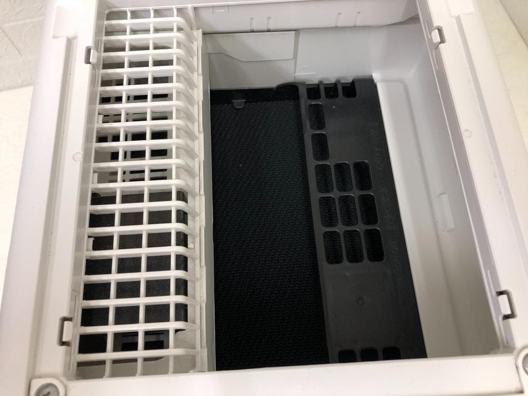 DAIKIN ダイキン 空気清浄機 ストリーマ MCA55XE8-W