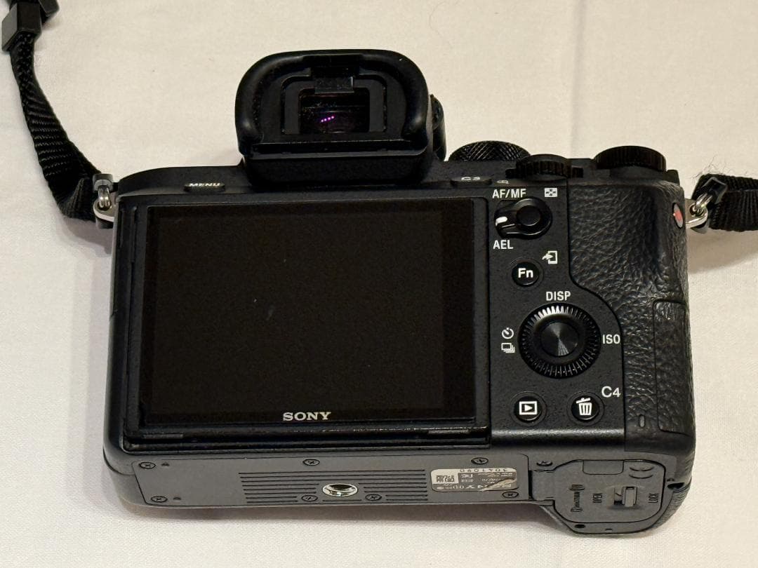 SONY α7 II ミラーレス一眼 ILCE-7M2 ボディと付属品