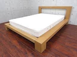 カトリーヌメミ リーヴゴーシュ ダブルベッド カッシーナ ナチュラル