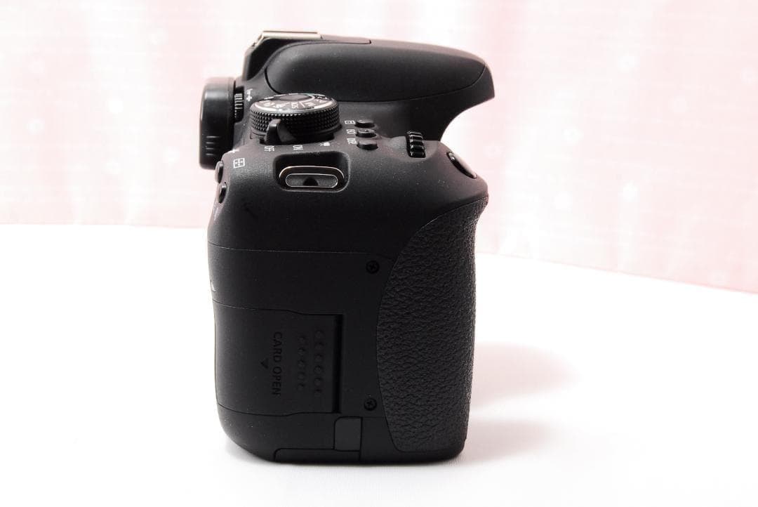 〓訳あり品〓キヤノン Canon EOS KISS X8i デジタル一眼レフ