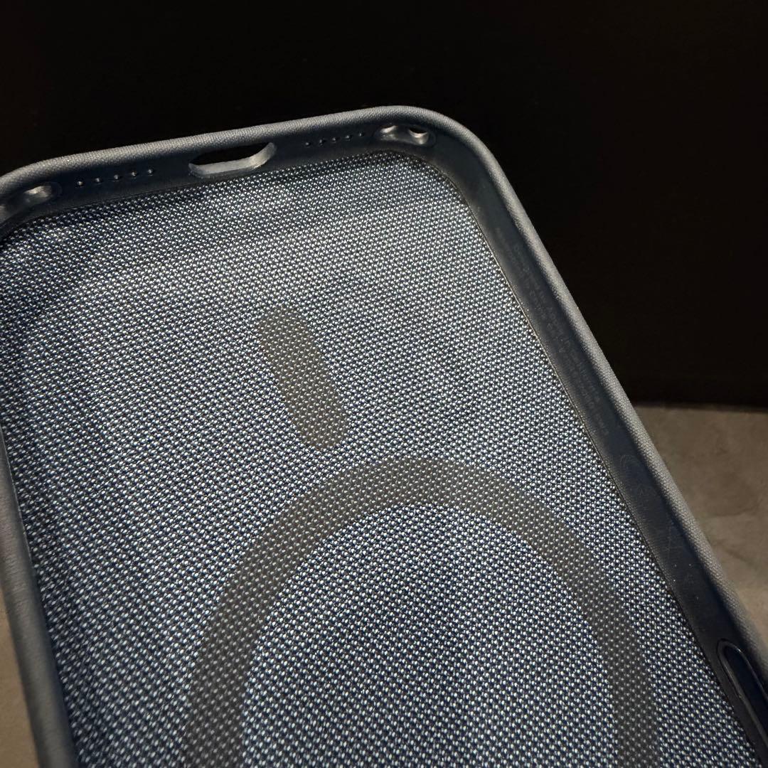 iPhone 17 Pro 用 Tech Woven Case 純正ケース