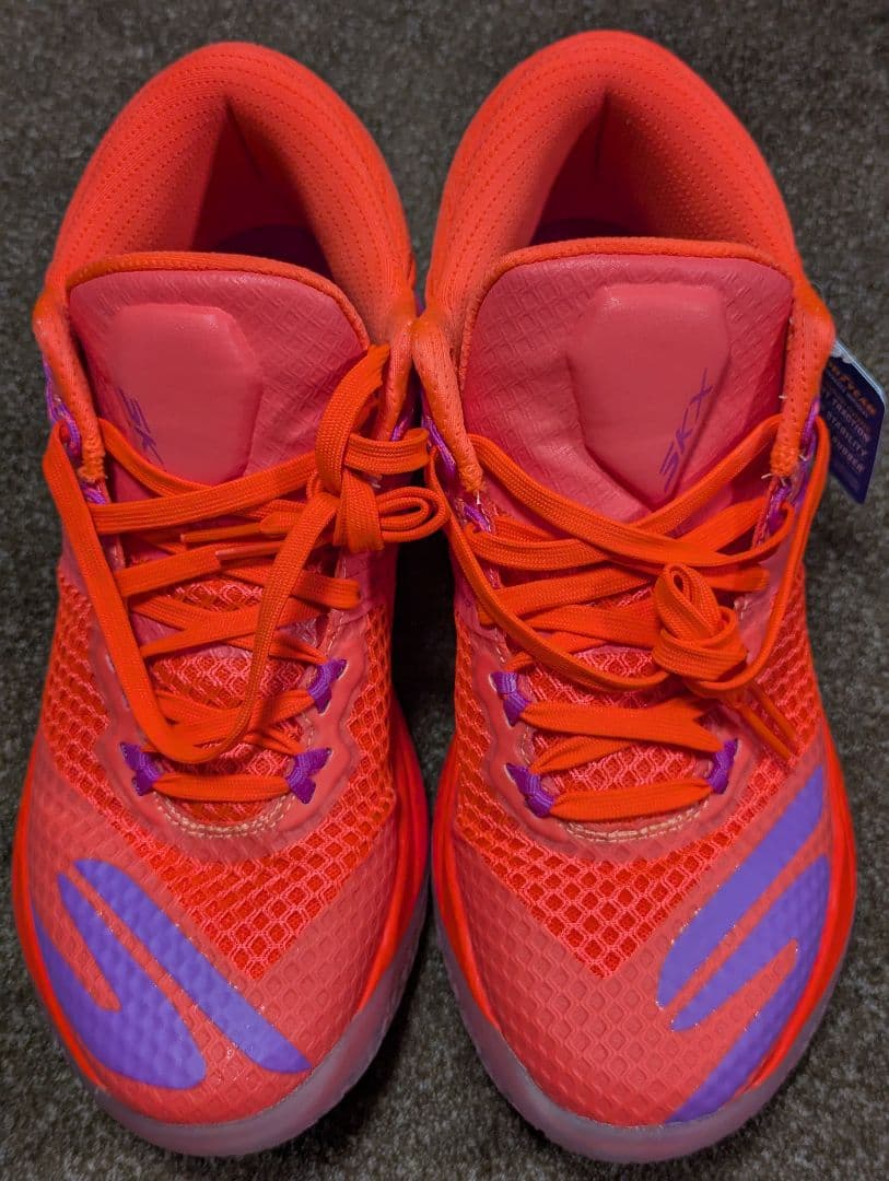 新品　スケッチャーズバスケットシューズ SKX レイン 253020-CRHP