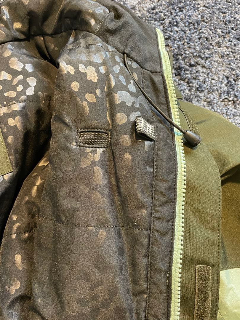 VOLCOM　GORE-TEX スノーボードウェア