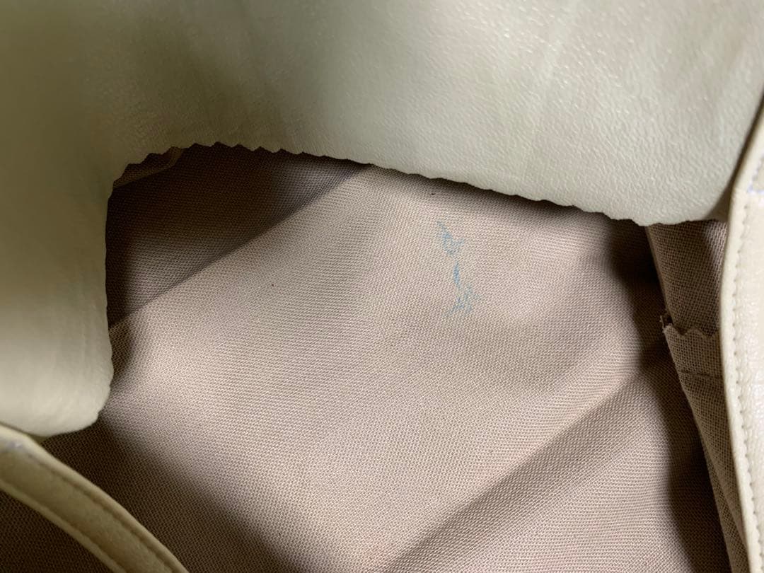 MARVELOUS サブバッグ　かなりの美品です。