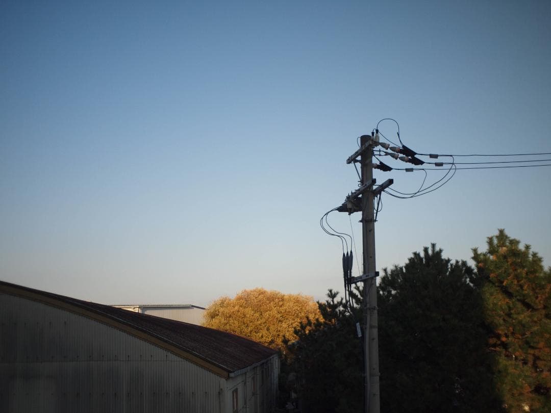 【写ルンです感覚のコンデジ】OLYMPUS PEN E-P1 24mm