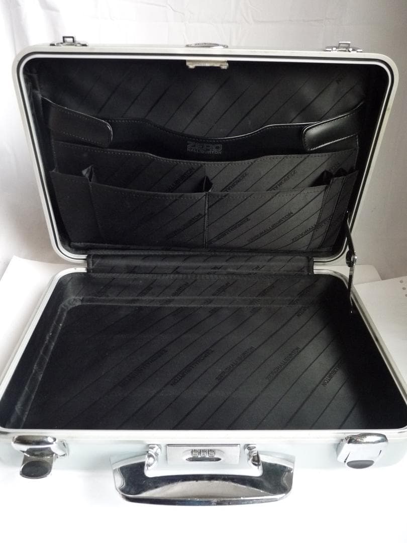 ゼロハリバートン アタッシュケース ポリカーボネート グレー