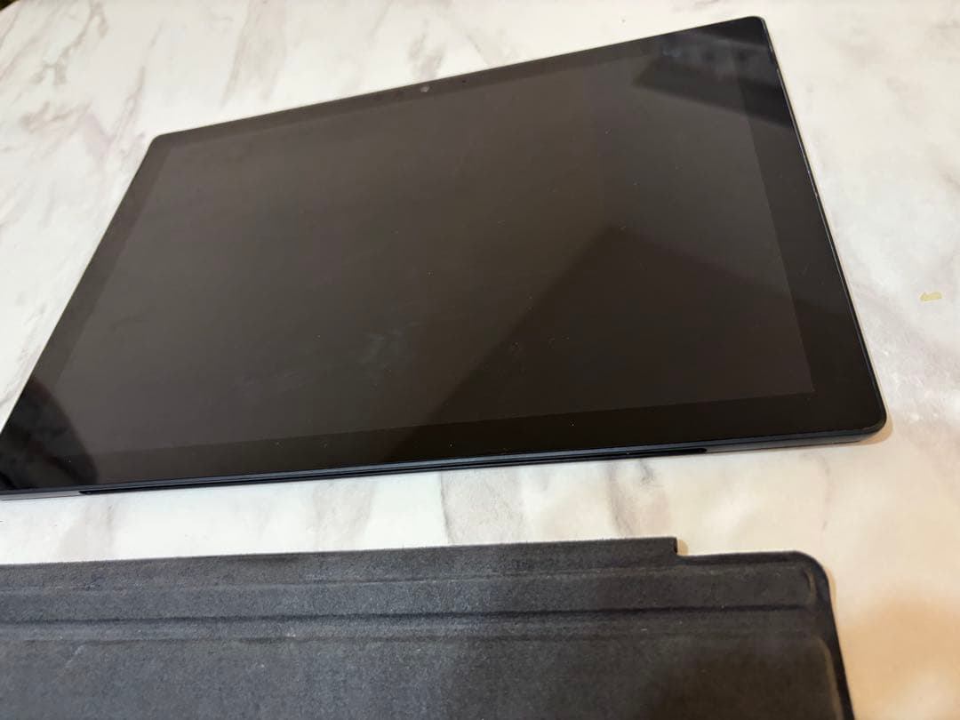surface pro6 256GB ブラック