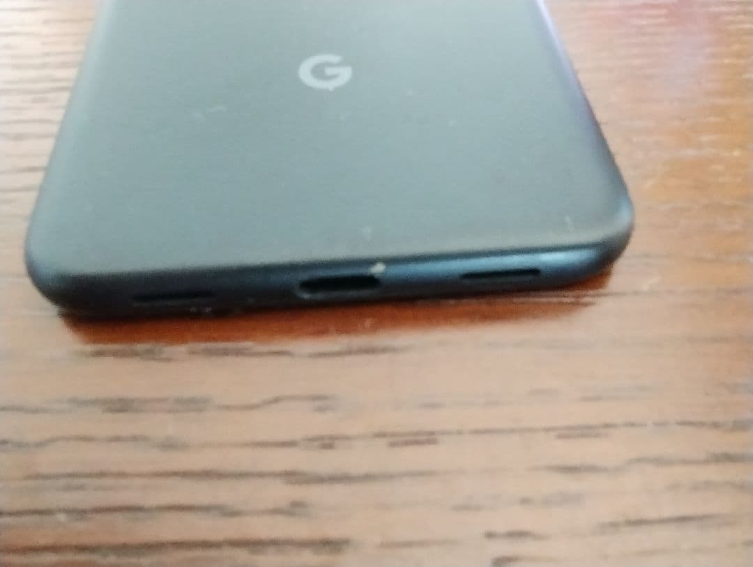 Google pixel4a　バッテリー新品　カバーオマケ　simフリー