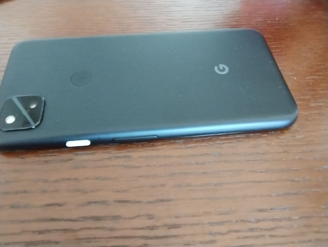 Google pixel4a　バッテリー新品　カバーオマケ　simフリー