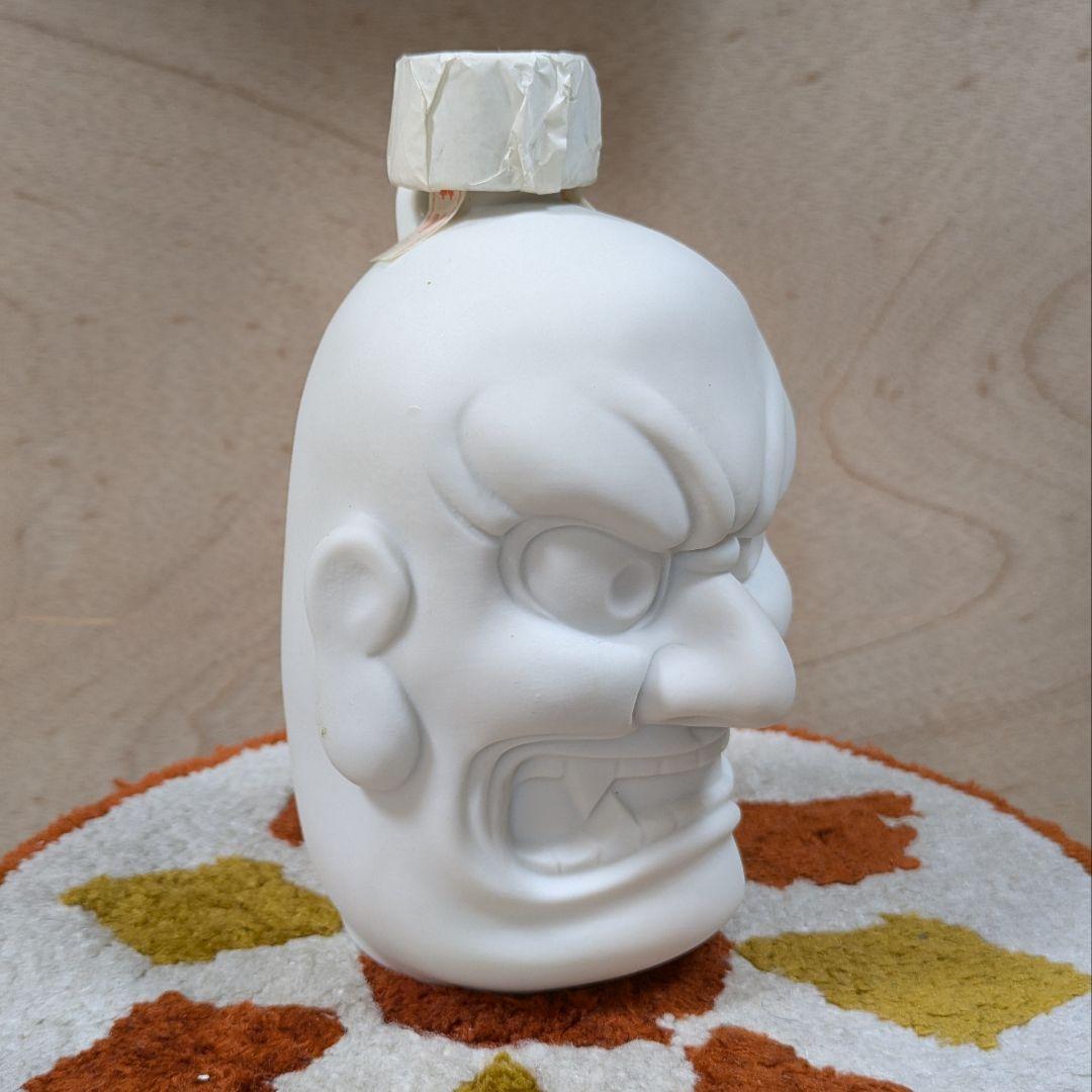 【未開封／希少モデル】天照 そば焼酎 鬼面デザイン 陶器720ml 神楽酒造