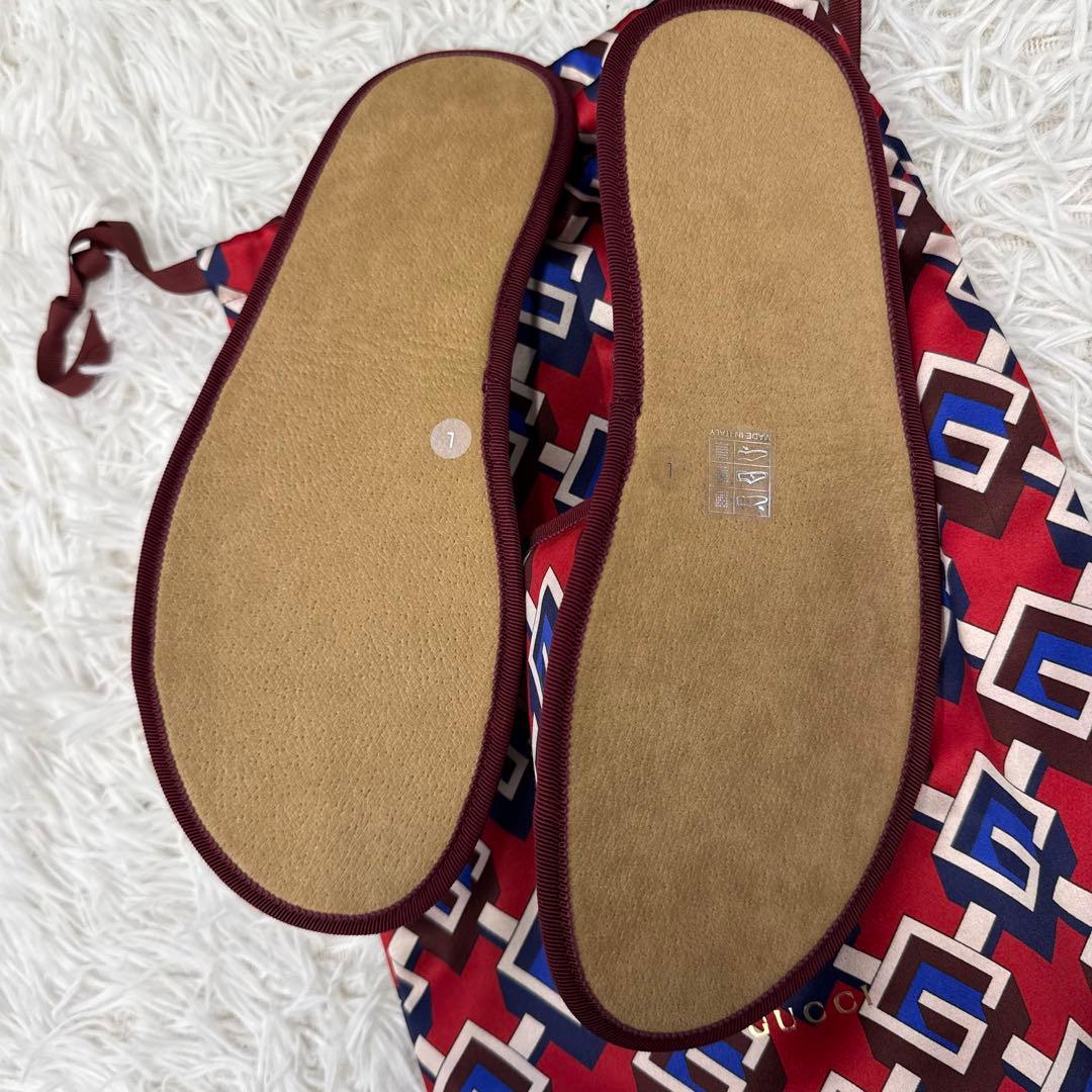 【箱付き】GUCCI とラベルセット　スリッパ L アイマスク　バッグ
