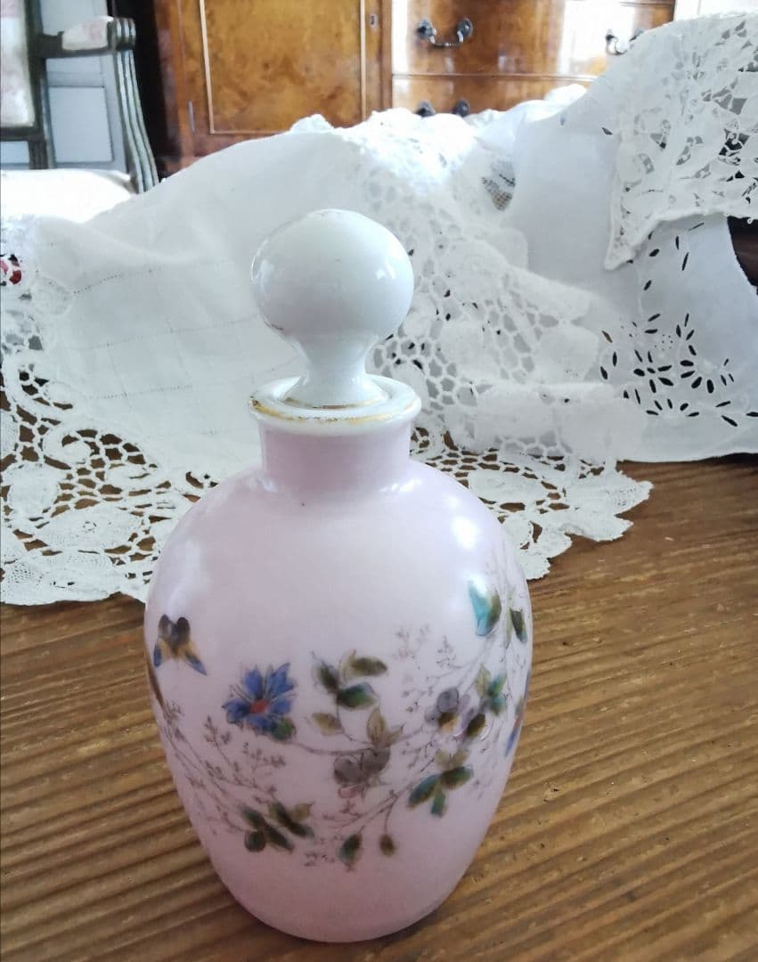 追加参照画像☘アンティーク 手描き山野草 ペールピンク 化粧水・オイル陶器ボトル