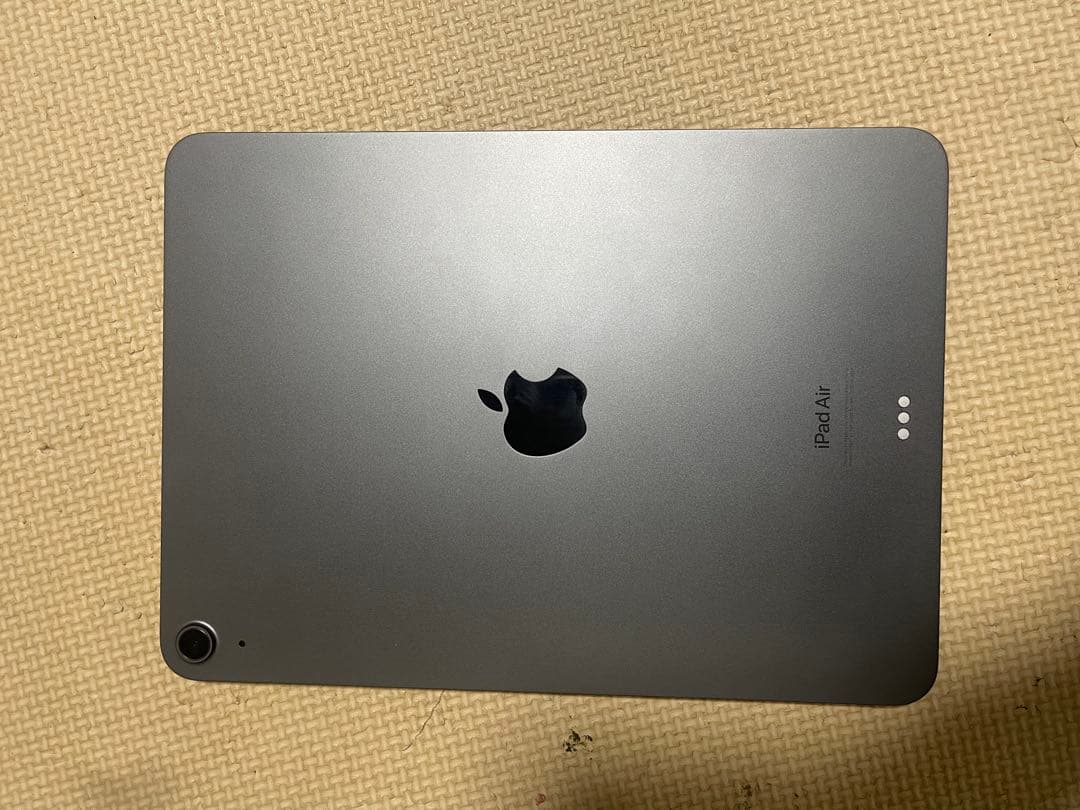 Apple iPad Air (第5世代) スペースグレー 64GB