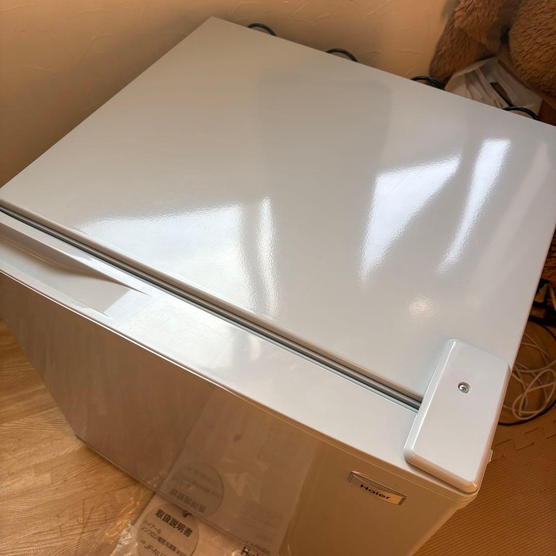 冷凍庫　小型冷凍庫　Haier JF-NU40G 本日限定値下げ価格