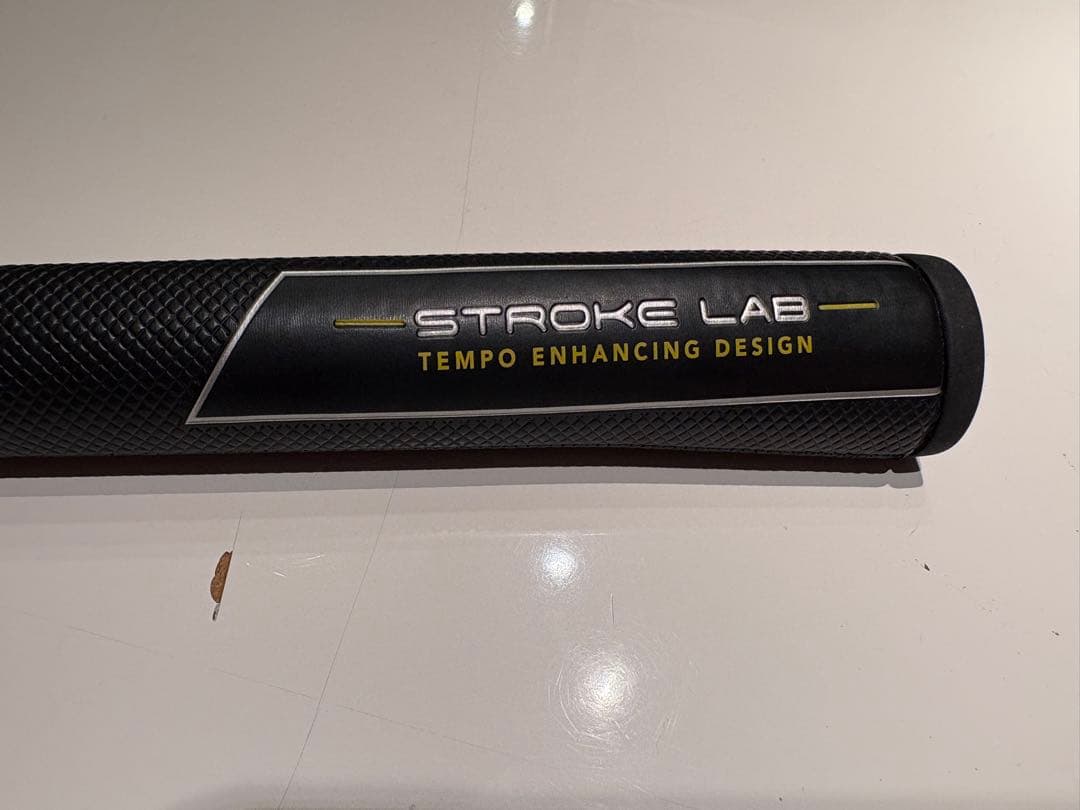 ODYSSEY STROKE LAB BLACK ROSSIE パター