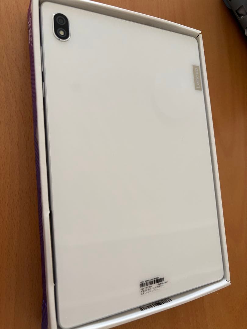 Lenovo TAB6 タブレット シルバー