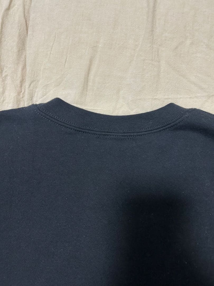 し*ん様 Creek ロゴ BLACK CREW NECK クルーネック トレー