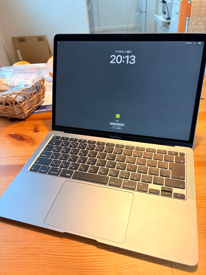 MacBook Air 2020 M1/8GB/256GB SSD シルバー