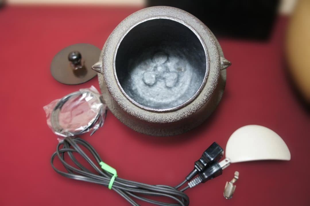 ☆ 野々田 伊羅保風炉型電熱器(道安型) 在銘富士釜 釜鐶他送料込み