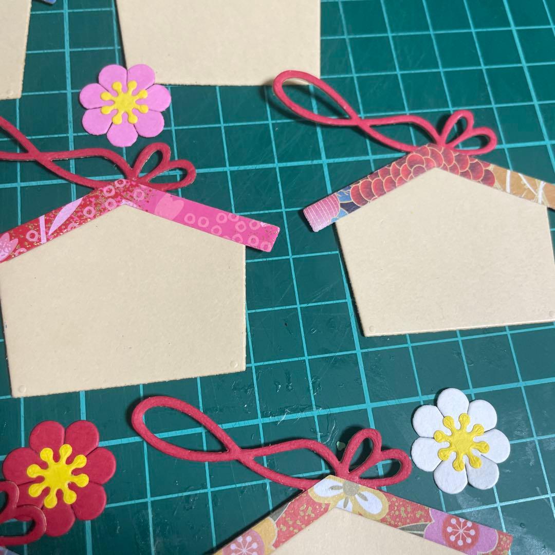 ミニ絵馬メッセージカード ダイカット ペーパークラフト10枚400円です