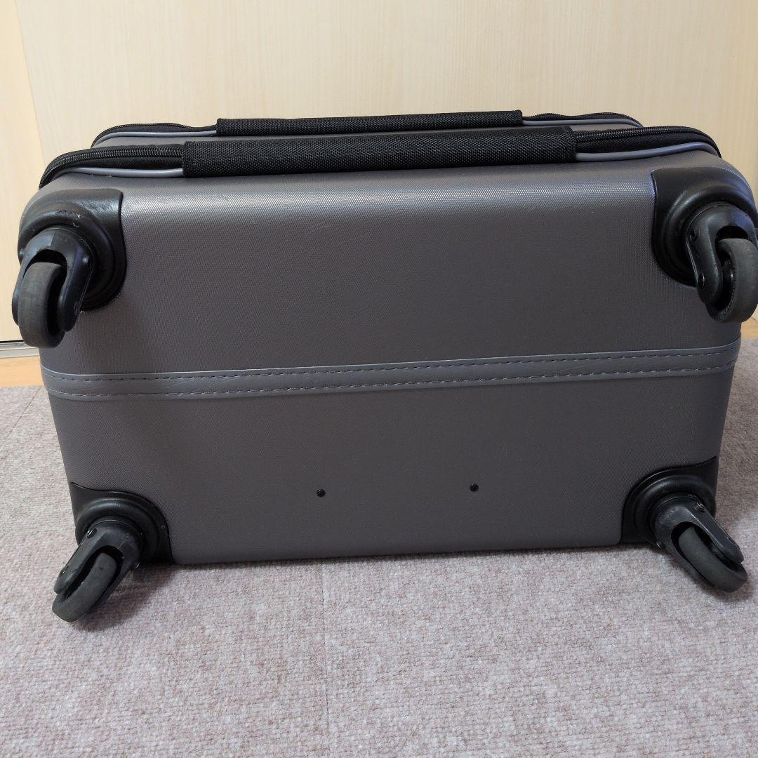 オソト　osoto キャリーケース　М